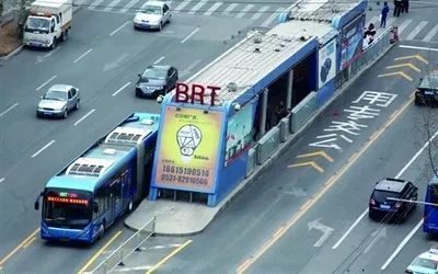 济南魔咒破局 “怪坡”开通跑公交，两大环线并网，BRT迈入云端智能时代